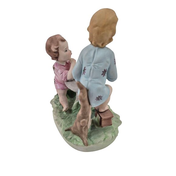 Vintage Works of Art Porcelain Figurine Two Children Playing Table Mario Benni - Picture 9 of 10